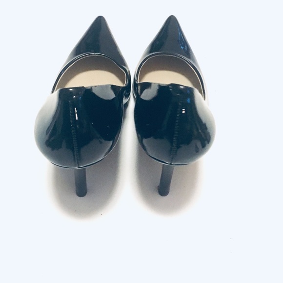 Guess | Pointy Toe Pumps Black Patent Leather - 8.5 Women’s - Picture 3 of 8